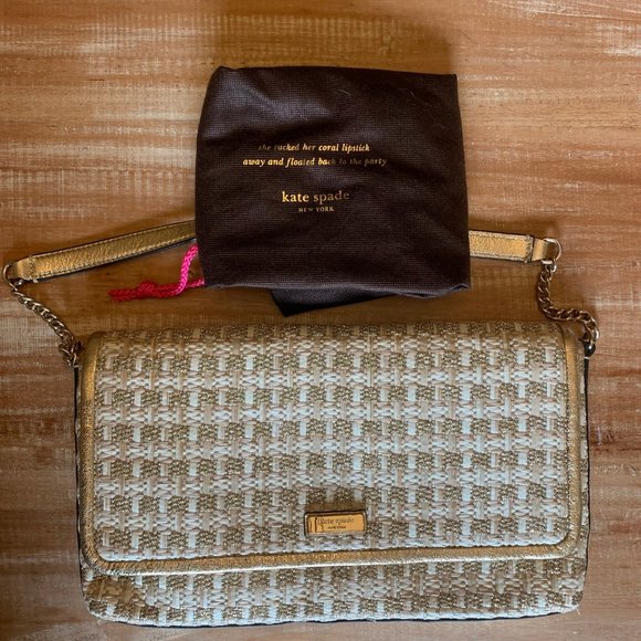 kate spade Handbags - Kate Spade Purse WKRU1816
